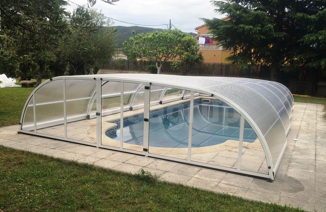 Comprar cubierta baja para piscina Telescópica sin carriles