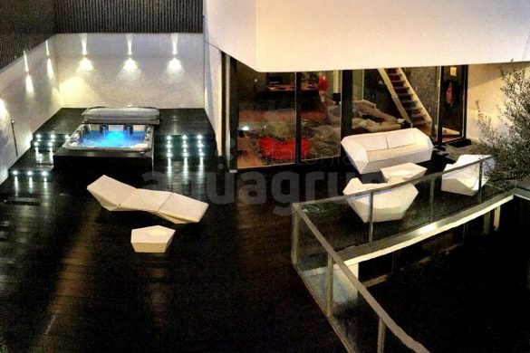 Installation of spas, hot tubs or jacuzzis