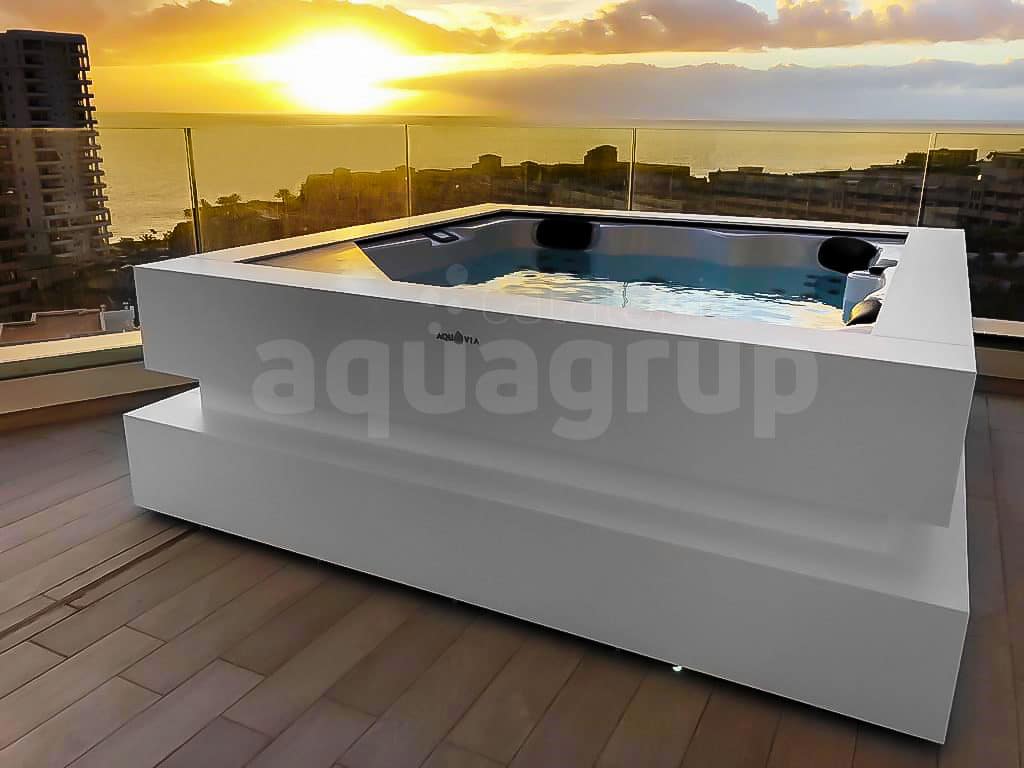 Jacuzzi exterior de concreto Cartagena, jacuzzis en medellin, jacuzzis en  fibra de vidrio