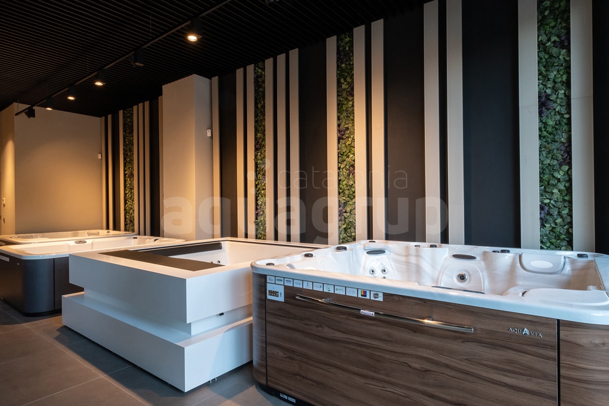 Showroom Aquagrup - ShowRoom Spas, Swimspas et Fermetures à Barcelone - Aquagrup