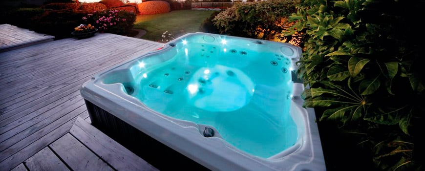 Buy Jacuzzi J235 Hot tub