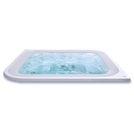 Buy Jacuzzi® Virtus Pro overflowing hot tub