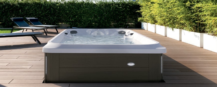 Comprar Swim Spa Jacuzzi® J-16 PowerActive